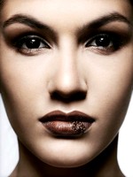 Photographe: Emel Bayram
Make Up: Griphée
Modèle: Barbara@Studioklrp
Retouches Close Up:  Priya Sonn, Eric Lupton, Emel Bayram